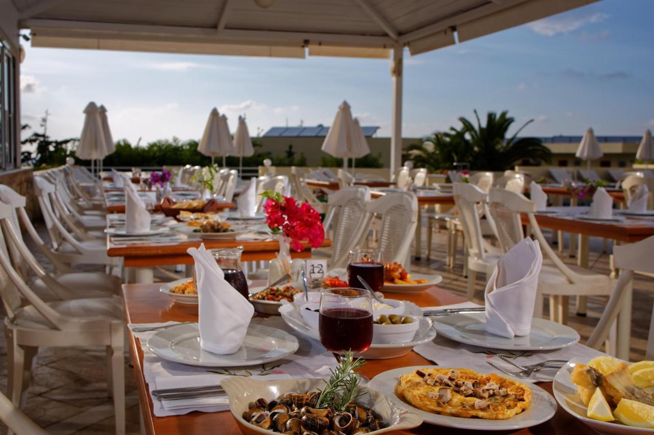 Rethymno Mare & Water Park Hotel Skaleta Exterior photo